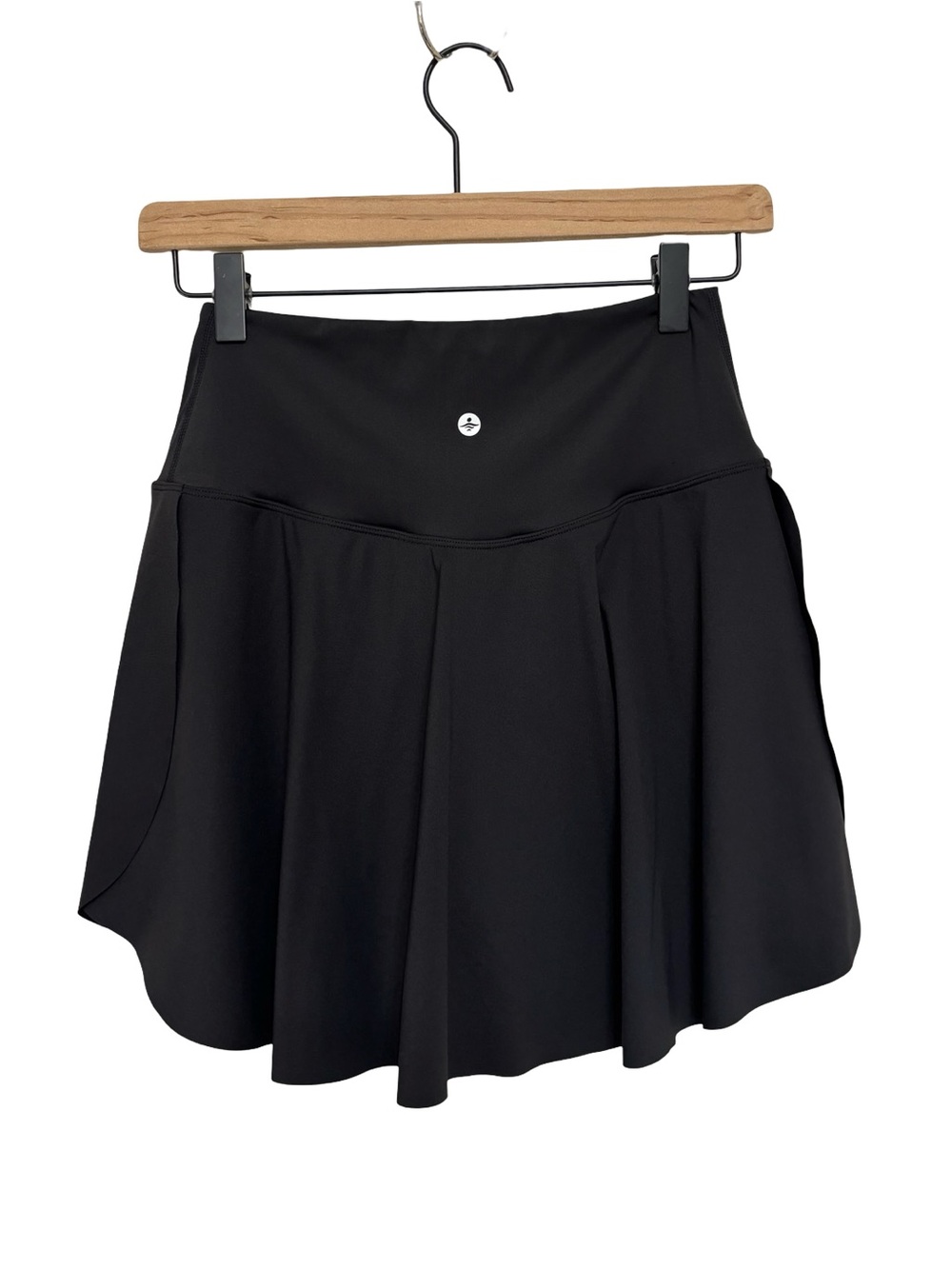 Halara Everyday SoftlyZero Airy Crossover Side Pocket Mini Skort Black - Size M - Picture 5 of 7